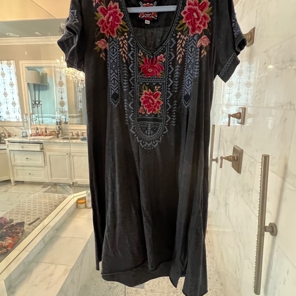 Johnny Was Davis Drape Floral Tunic Dress - Picture 5 of 7